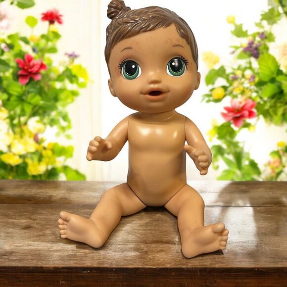 Baby Alive Face Paint Fairy Brunette Hair Baby Doll Brown Hair Green Eyes 12" - Picture 1 of 9